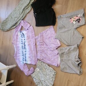Girls Bundle Of Clothing
